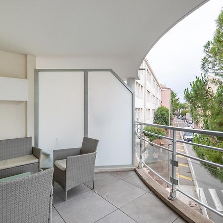 Le Printemps, Centre Juan Les Pins , 100M Des Plages, 70M De La Gare De Juan Les Pins 앙티브 외부 사진